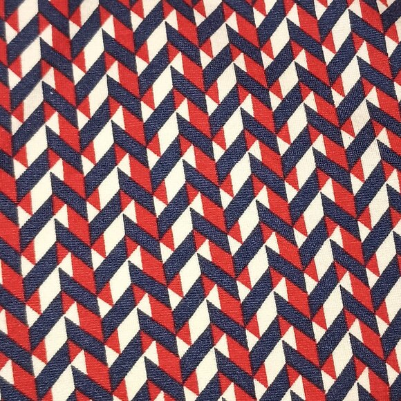 Cabi Size L High Rise Red and Blue Wide Leg Crops - Picture 3 of 12